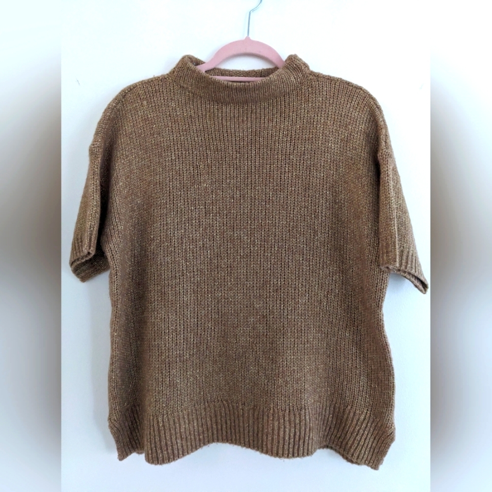 Club Monaco top